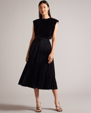 Black Women's Ted Baker Gjill Pleated Skirt with Elasticated WaisTBand Skirts Price In India | S1E-6399