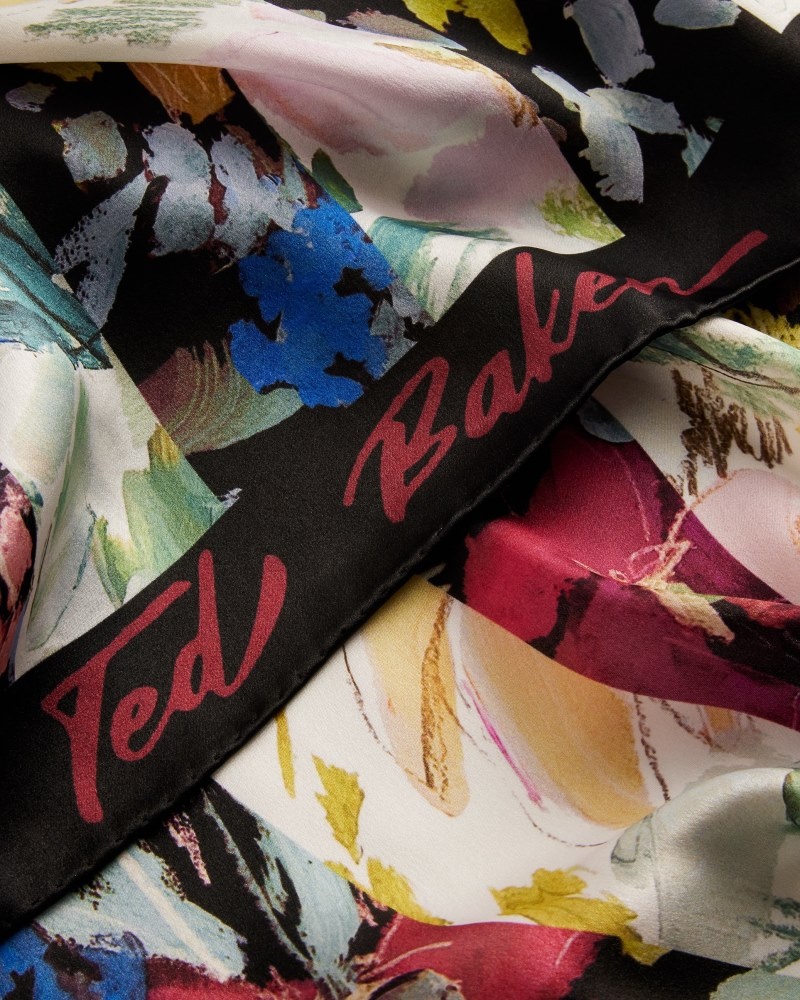 Black Women's Ted Baker Cattiaa Floral Printed Silk Scarf Price In India | G1Q-1128