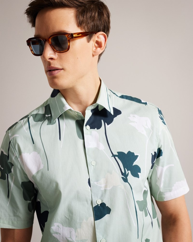 Green Men's Ted Baker Rossvil SS Colourful Silhouette Print Shirt Price In India | B6G-3205