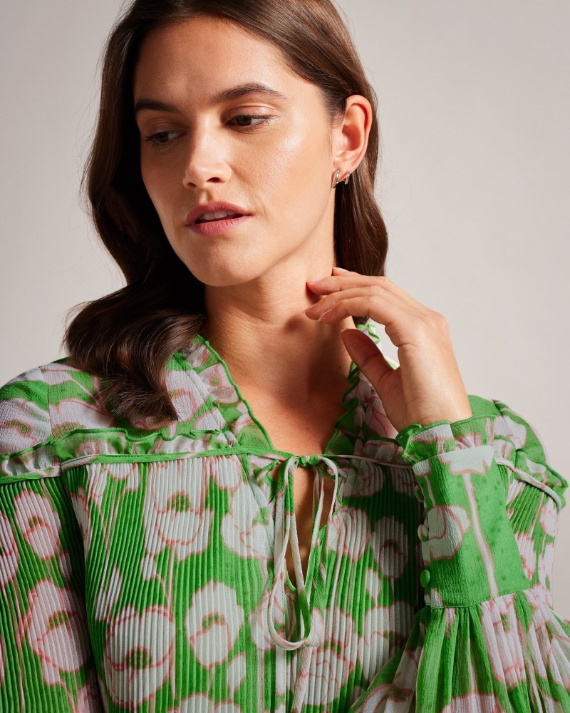 Green Women's Ted Baker Ellerie Swing Blouse with Blouson Sleeve Blouse Price In India | A6R-0418